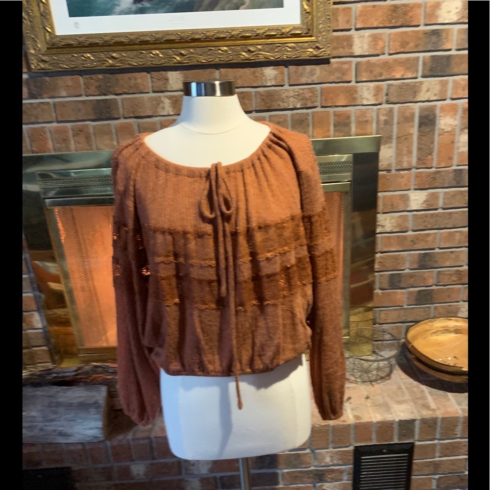 Ya Los Angeles Large Burnt Orange Sweater